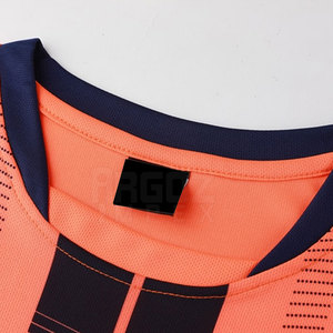 Maillot de football 100% polyester personnalisable doux et nouveau design vêtements d'équipe vêtements de football en gros - Product Image 3