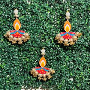 Décoration murale en bois MDF Art Déco Diya, cadeau de pendaison de crémaillère, toile de fond Ganesha Temple Pichwai, décoration de mariage indien Diwali, Haldi Mehndi - Product Image 3