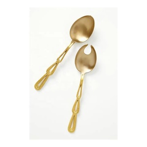 Service à salade en métal de couleur argent avec poignée plaquée or cuillère et fourchette à salade en métal couverts en métal nouveau serveur à salade - Product Image 6