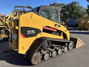 Chargeur frontal compact CAT, mini-dumper hydraulique à charge nominale - Product Image 3