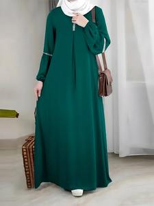 Abaya 2025 de couleur unie pour femmes, robe fermée avec ceinture à nouer à l'intérieur, robe musulmane en polyester - Product Image 5