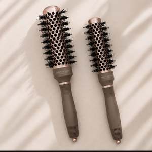Ceramic Ionic Round <b>Brush</b> for Salon Styling-Nano Technology Wooden Handle with Nylon <b>Bristles</b> - Product Image 3