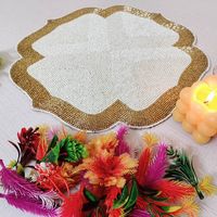 Set de table fait main en perles, aspect riche, or, pièce maîtresse décorative