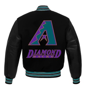 Chaqueta Varsity Resistente de Lana y Poliéster con Logotipo Bordado en la Parte Delantera para Logotipos Personalizados, Escuelas y Marcas de Ropa Urbana, para Hombre, Invierno - Product Image 2