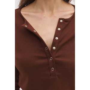 Blusa Casual de Manga Larga con Cuello Redondo, Logotipo Frontal y Mangas Tipo Capa - Product Image 5