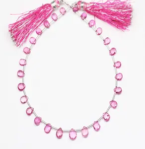 Cuentas de piedras preciosas de 7mm de Briolette de pera facetada de zafiro rosa - Product Image 1