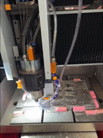 Machine de gravure CNC à 3 axes YC4040GZ pour la sculpture de jade, cuivre, aluminium et métaux plats