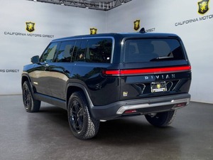 Rivian R1S Adventure 2023 de Construcción Estándar - Product Image 5