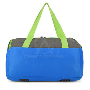 Bolsa de lona premium adecuada para viajes, gimnasio, fitness, deportes y escapadas de fin de semana con interior espacioso y estructura equilibrada - Product Image 4