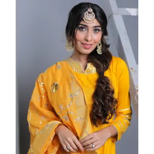 Ensemble de costume de travail en rayonne jaune pour femmes - Product Image 3