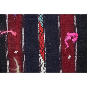 Alfombra Turca de 4.7x6.6 pies, Alfombra Vintage, Alfombra Negra con Diseño Floral de Lana - Product Image 4