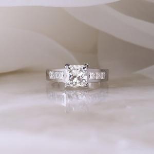 Diamante de Corte Princesa Cultivado en Laboratorio IGI, Oro Amarillo y Blanco de 14k, Plata de Ley Hecha a Mano, para Boda/Compromiso/Aniversario - Product Image 1
