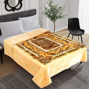 Luxury 100% Polyester <b>Fleece</b> Raschel <b>Blanket</b> Super Warm Thick Bed Cover with Floral Character and Solid Patterns - Product Image 2