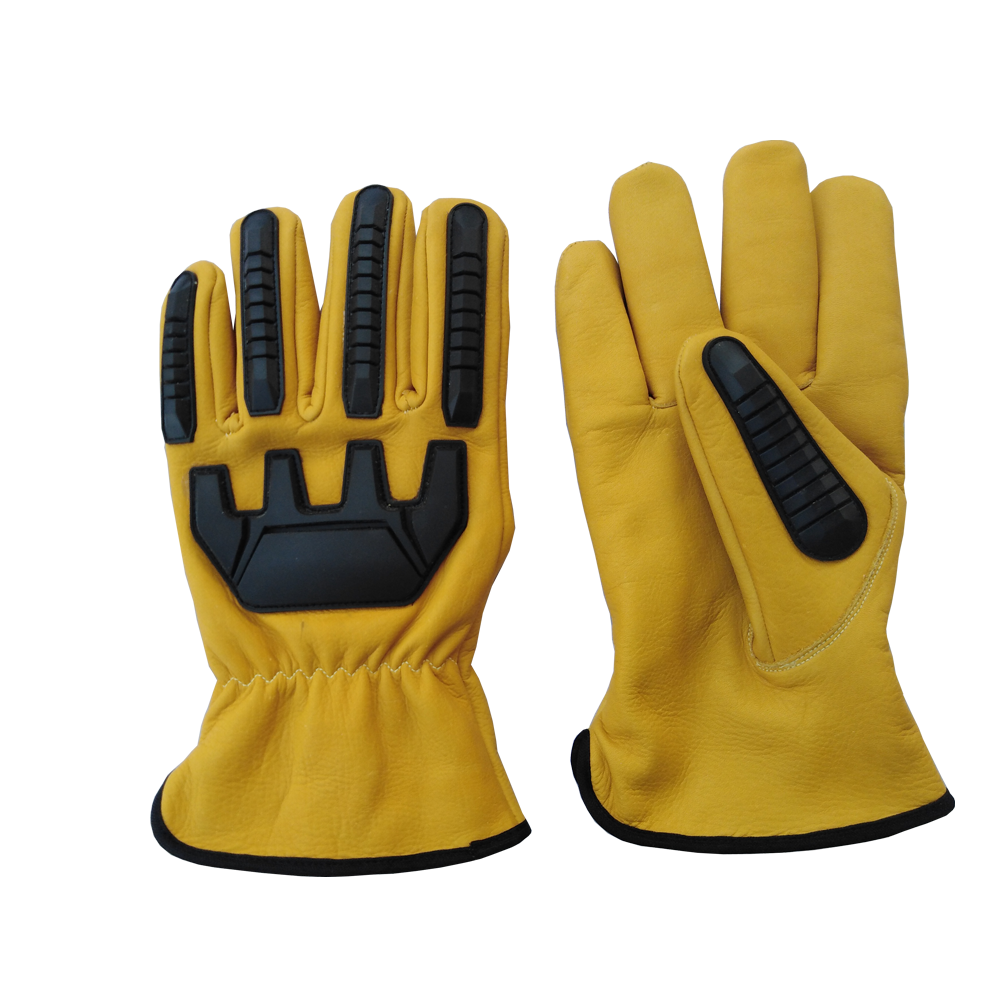 สีเหลือง