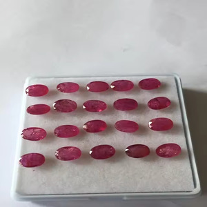 Rubis naturel pierre précieuse en vrac coupe ovale 5x7mm 6x8mm belle couleur rouge bonne qualité lustre origine Mozambique IGI certifié pour les bijoux - Product Image 1