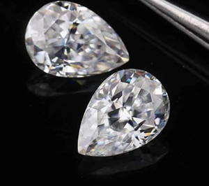Superbe Moissanite coupée en poire de 12*16mm avec pierre de diamant brillante certifiée GRA - Product Image 3
