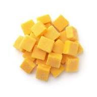 Trozos de mango dulce y maduro congelados, congelados rápidamente para una frescura y sabor óptimos, ideales para batidos, postres, cocina y exportación. - Product Image 4