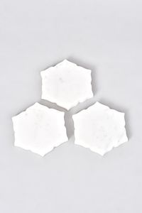 Sous-verres en marbre blanc coeur ensemble de 4 sous-verres élégants pour la protection de la table décor à la maison et cadeaux pierres de vente chaudes - Product Image 4