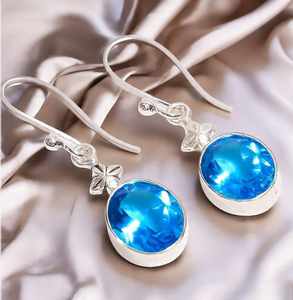 ต่างหูบลูโทแพซทำมือ ชุบทอง เงินสเตอร์ลิง น่ารัก เหมาะสำหรับงานปาร์ตี้ ของขวัญประจำเดือนธันวาคม สำหรับผู้หญิง - Product Image 1