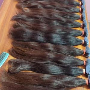 Proveedor de cutícula cruda barata Cabello humano Natural Negro Mujeres Virgen Paquetes rectos sedosos Templo Extensiones de cabello humano indio - Product Image 4