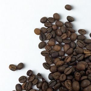 Granos de Café Robusta Tostados de Vietnam, Alta Intensidad, Comercio Directo, Paquete Personalizado, Exportación a Granel, Servicio OEM/ODM Disponible - Product Image 1