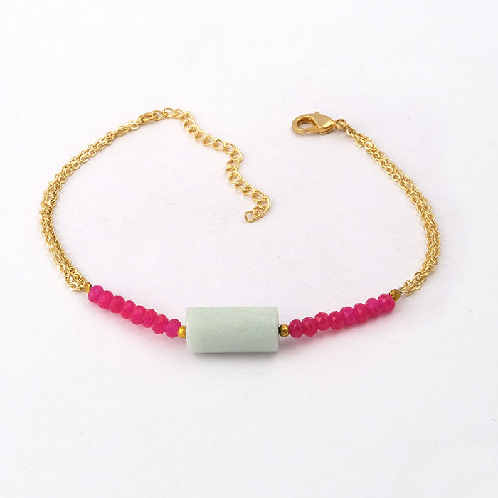 สีชมพูสีเขียว