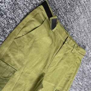 กางเกงคาร์โก้สำหรับผู้ชายมีกระเป๋าสองกระเป๋าดีไซน์แนวสตรีทระบายอากาศได้ดี - Product Image 4