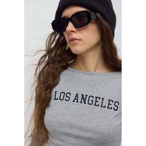 Camiseta de Algodón Ajustada con Estampado para Mujer, Estilo Casual Urbano, Cuello con Lazo, Corta, Transpirable, Tallas XS, S, XL, XXS Disponibles - Product Image 2