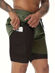 Shorts de course athlétiques personnalisés pour hommes, vert olive, séchage rapide, avec cordon de serrage à la taille et poches pour une tenue active - Product Image 2