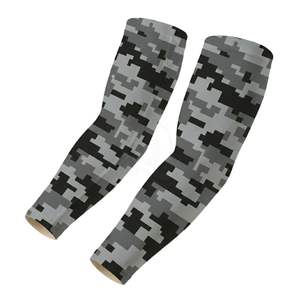 Mangas Deportivas con Estampado de Rayas Azul Vibrante y Naranja, Compresión Deportiva, Refrigeración, Protección UV, para Deportes de Equipo - Product Image 2