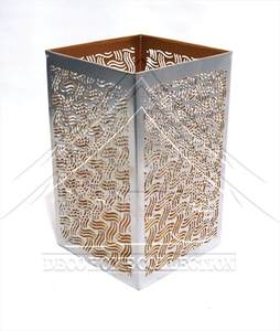 Vente en gros de bougeoirs cylindriques en métal romantique, décoratifs, avec découpes florales, pour les fournitures de fond de scène de mariage - Product Image 3