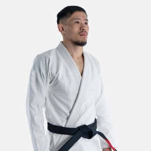 Uniforme de Karate Premium de Doble Costura para Competencia y Entrenamiento, Fabricante de Uniformes de Karate, Algodón de Alta Calidad para Artes Marciales - Product Image 4