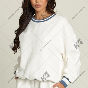 Delta 1913 Personalizado |   Sigma |   Sudadera Theta para Mujer, Bordada con Letra Griega, Cuello Redondo, Color Carmesí, Sudadera de Hermandad, Venta al por Mayor - Product Image 4