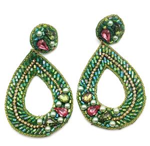 Boucles d'oreilles design de noël, clous d'oreilles en acrylique avec arbre de personnalité fantaisie, stock en vrac - Product Image 1