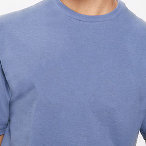 T-shirts personnalisés unis vierges en gros pour hommes 180/220 GSM de haute qualité col rond respirant anti-boulochage à manches courtes - Product Image 6