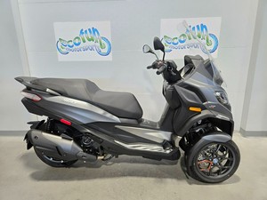 NOUVELLE OFFRE POUR 2026 PiaggioS MP3 530 Exclusive 530 <span class=keywords><strong>Scooter</strong></span> à <span class=keywords><strong>3</strong></span> <span class=keywords><strong>roues</strong></span> Fabriqué en Italie >145km/h - Product Image 5