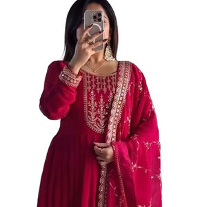 Bordure de dentelle fantaisie brodée multifils Fond lourd Dupatta pour robe de mariée de fête de mariage en modal et viscose - Product Image 1