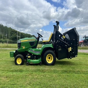 Tractor cortacésped de gasolina John Deere X950R usado, 5.5HP, caja recolectora de césped de 150L - Product Image 5