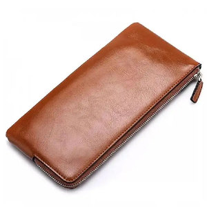 กระเป๋าสตางค์หนังแฟชั่นสำหรับผู้ชายแบบออกแบบได้ตามที่ต้องการพร้อมฝาปิดแบบเปิดโลโก้ใหม่ขายดี - Product Image 1