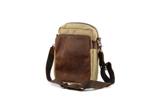 Sac à bandoulière à empiècement en cuir 3 compartiments et 3 compartiments intérieurs LCSB-0033D - Product Image 2
