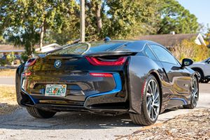BMW i8 Coupé 2016 d'occasion en excellent état - Product Image 3