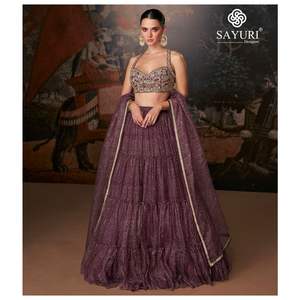 El último diseñador Pure Organza Seda Bordado Secuencia Trabajo Lehenga Choli por Fab Zone Ropa india y pakistaní - Product Image 4
