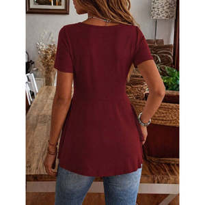 Blusa de viscosa con dobladillo asimétrico y botones, cuello redondo y manga corta para mujer, 33850 - Product Image 3