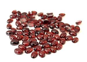 โกเมนสีแดงธรรมชาติรูปไข่3X5มม. ถึง8X10มม. Cabochon-หลวมโกเมนคุณภาพสูงสุด - Product Image 3