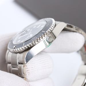 นาฬิกาจักรกลสำหรับผู้ชายคุณภาพสูงพร้อมดีไซน์ขอบหน้าปัดสีแดงและสีน้ำเงินเผยให้เห็นสไตล์มืออาชีพ - Product Image 3