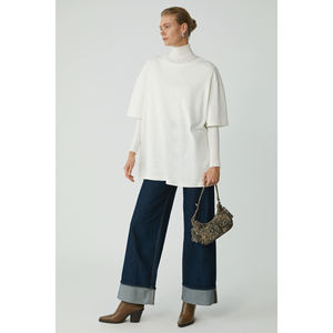 เสื้อยืดโอเวอร์ไซส์คอกลมผ้าฝ้ายออร์แกนิค 100% สำหรับผู้หญิง รุ่น ETHIQUET Modest Vivian ไซส์พลัส - Product Image 4