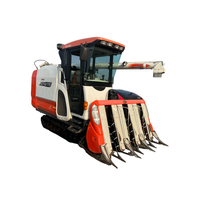 Moissonneuse-batteuse sur chenilles d'occasion Kubota Arn698