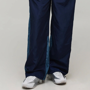 Conjunto Deportivo de Dos Piezas para Hombre, Chaqueta y Pantalones de Forro Polar para Invierno, Diseño Colorblock 2026, Logotipo Personalizado, Ropa Deportiva Informal - Product Image 4