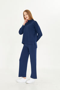 ชุดเสื้อสเวตเตอร์และกางเกง2ชิ้นสำหรับผู้หญิงชุดเสื้อถักแขนยาวเอวยางยืดชุดเสื้อถักขากว้างมีสไตล์ - Product Image 4