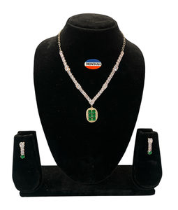 Elegante juego de collar AD para uso tradicional Ideal para emparejar con saris Lehengas y trajes Salwar - Product Image 4